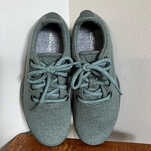 NWOT allbirds wool runner, olive green, size 7